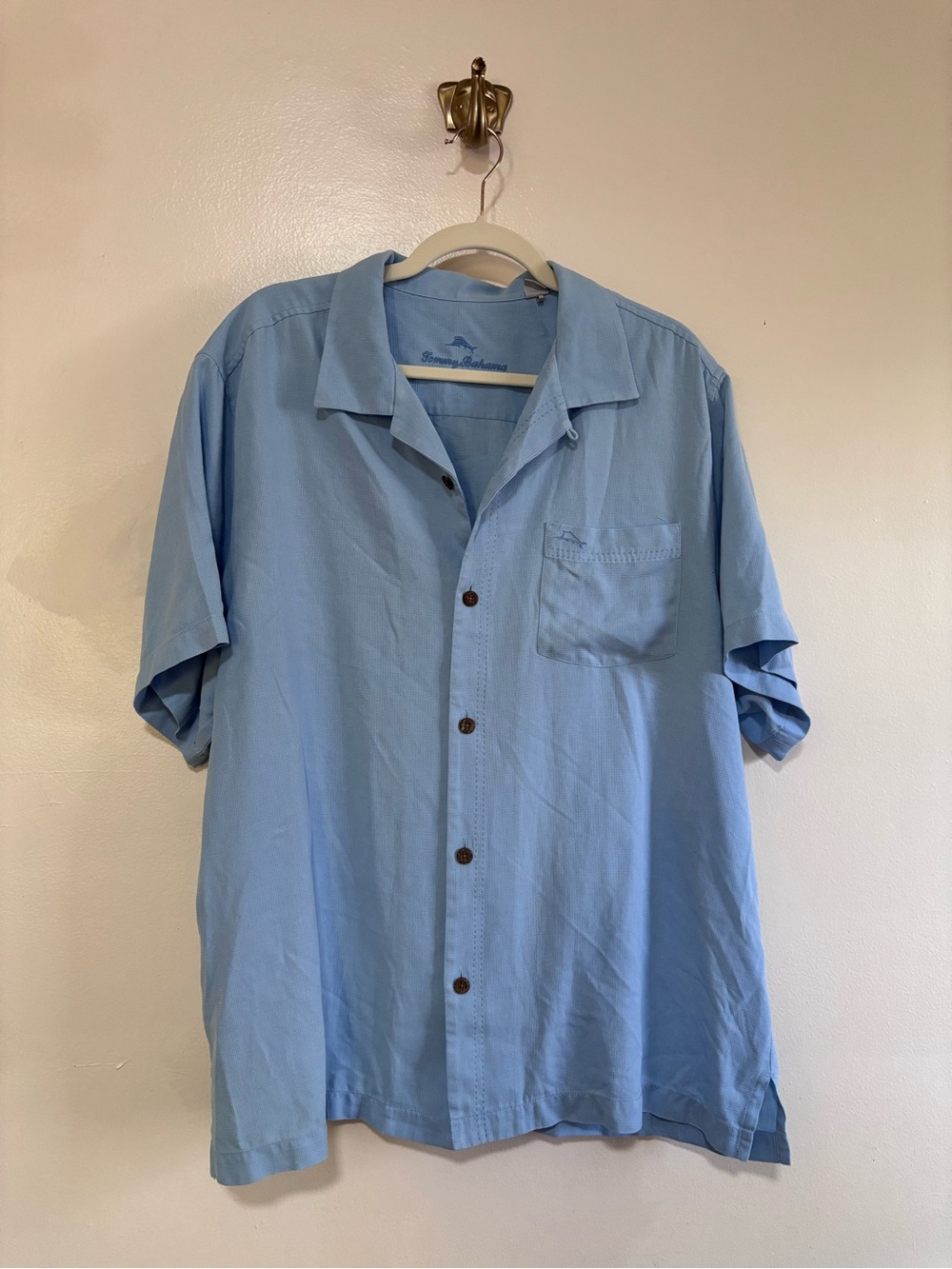 Tommy Bahama Sky Blue Short-Sleeve Camp Shirt 70% Silk Casual Resortwear Beach